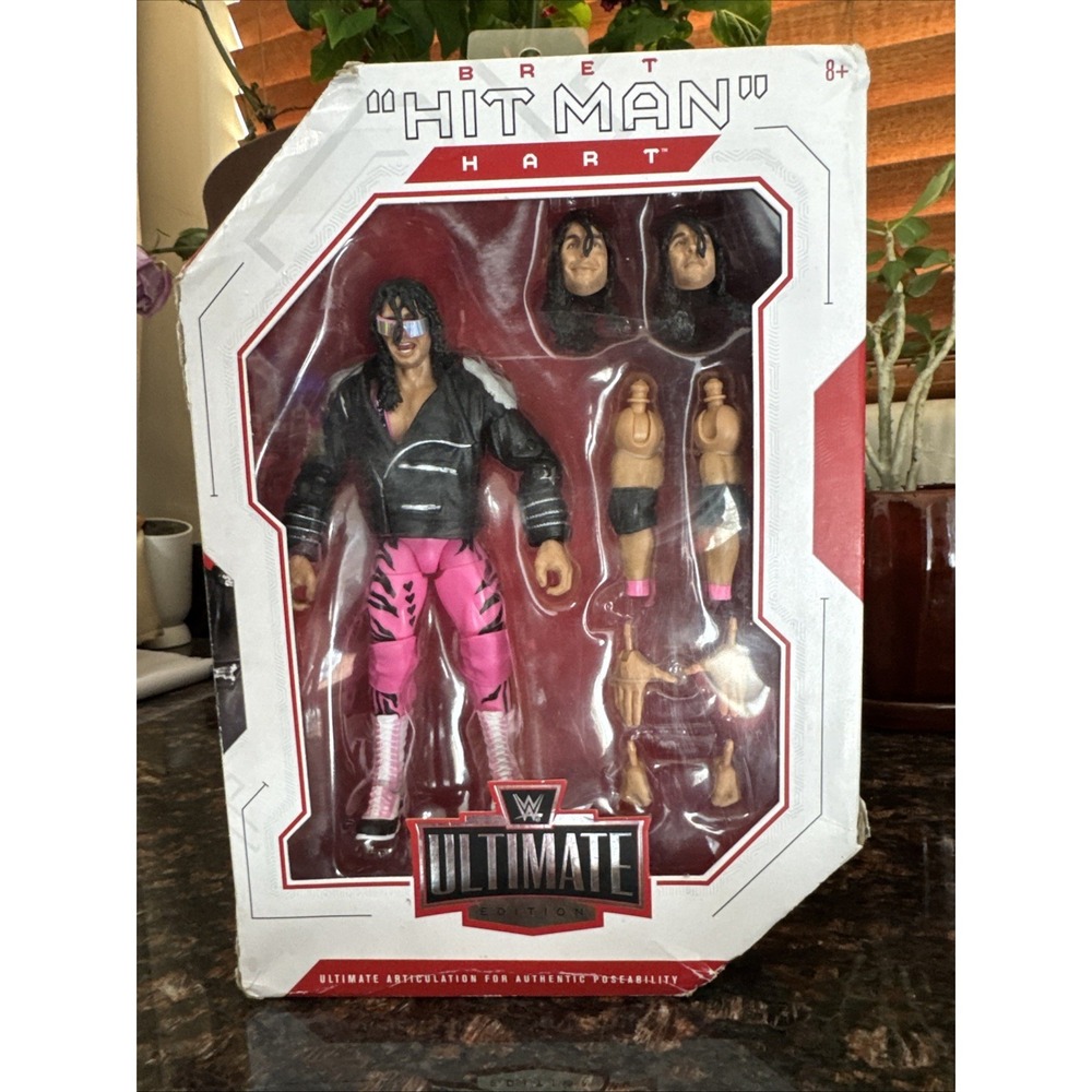 WWE Mattel Ultimate Edition Bret Hitman Hart Series 2 Action Figure NEW